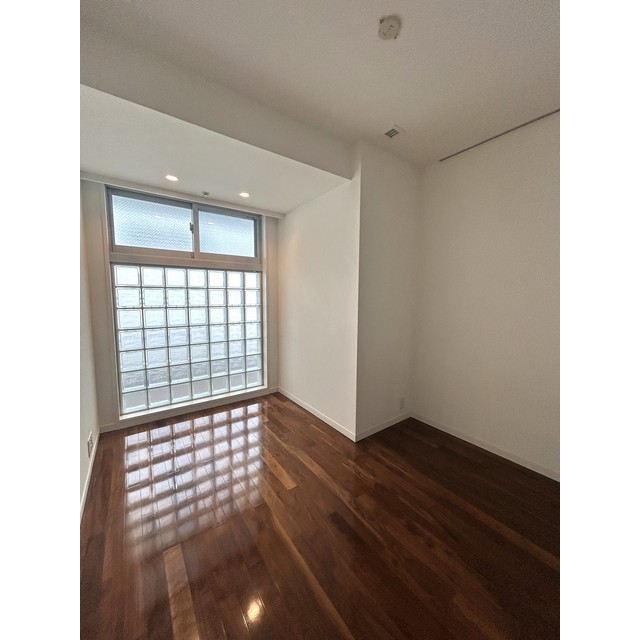 Ｍ．Ｍ．ＴＯＷＥＲＳ　ＦＯＲＥＳＩＳ‐ＬD208号室 同建物別部屋の参考画像