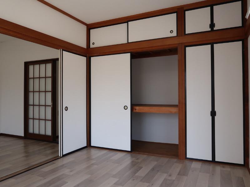 八千代市高津アパート 内観