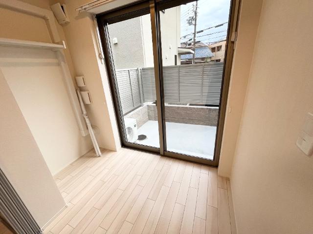 ナチュラル　ライズ102号室 インナーテラス（イメージ）