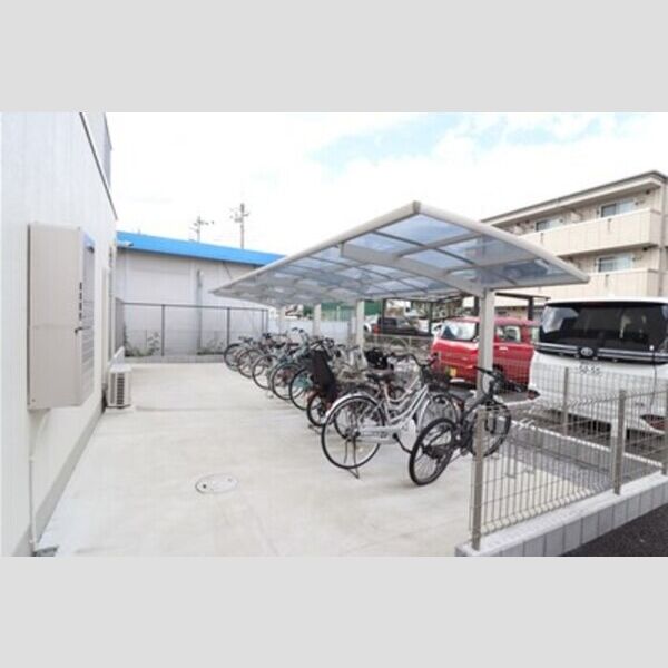 アルフォーレ 駐輪場