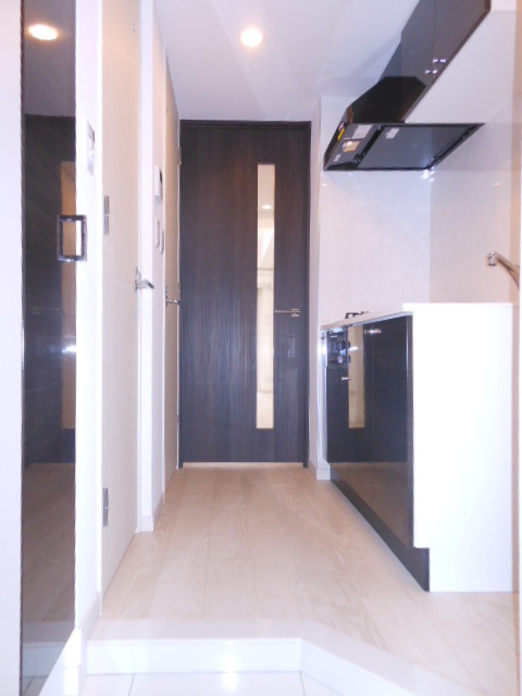 ガーラ・グランディ清澄白河 明るい玄関です