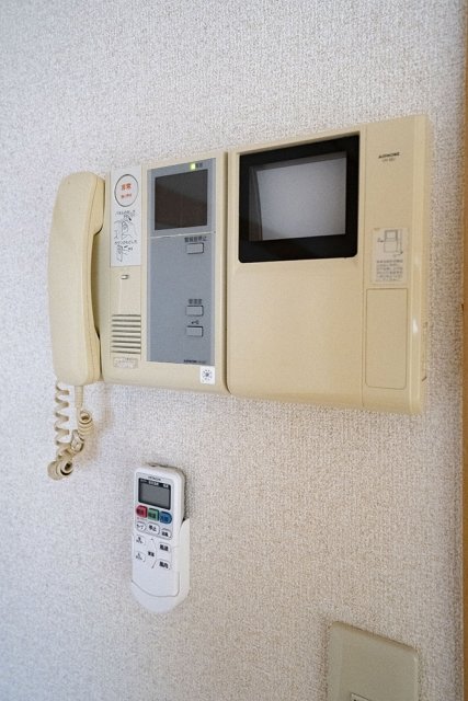 ロイヤルガーデン哲学堂2階 モニター付オートロック