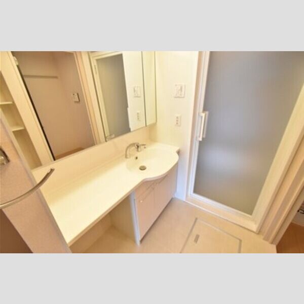 マリアエレナ301号室 洗面室