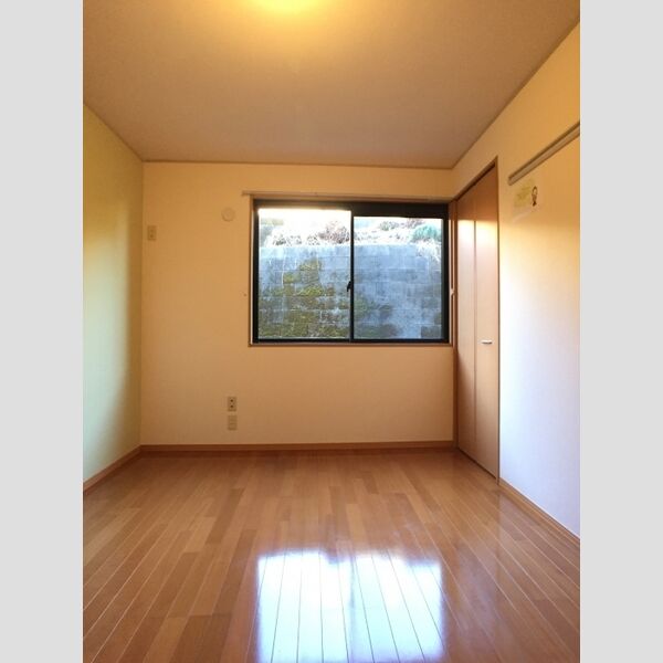 グランシャリオ・エノ101号室 リビング