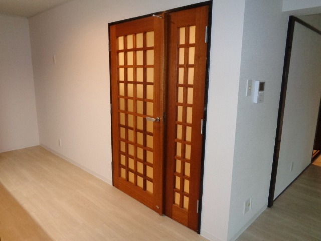 阿部南葛西第１マンション(E-046)1階 キッチン前