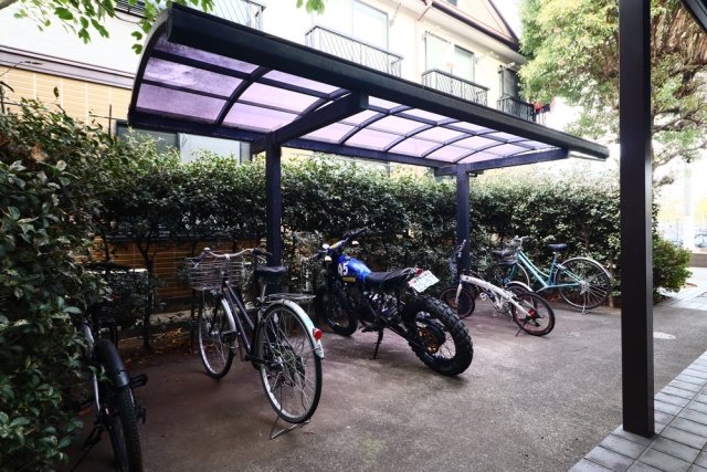 ＯＺ壱番街1階 駐輪場