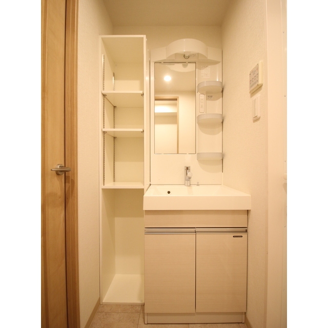 プレール・ドゥーク板橋本町Ⅲ 独立洗面化粧台