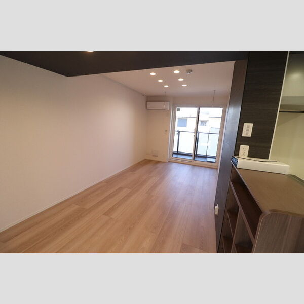 Noble villa浦和美園202号室 LDK