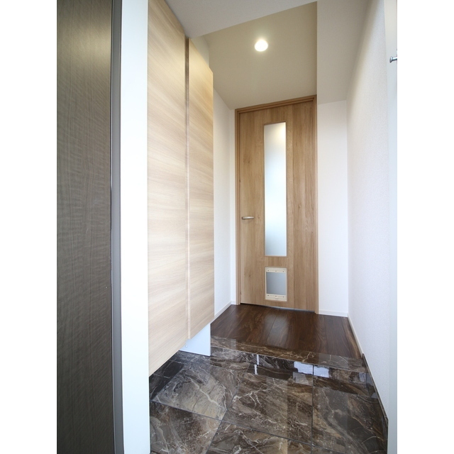 プレール・ドゥーク浅草Ⅳ 玄関