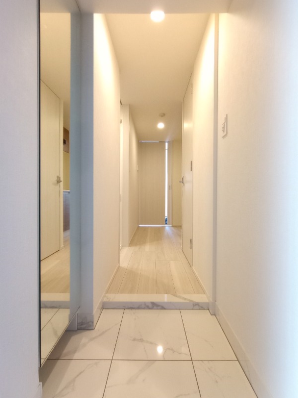 クレイシアIDZ祐天寺9階 玄関