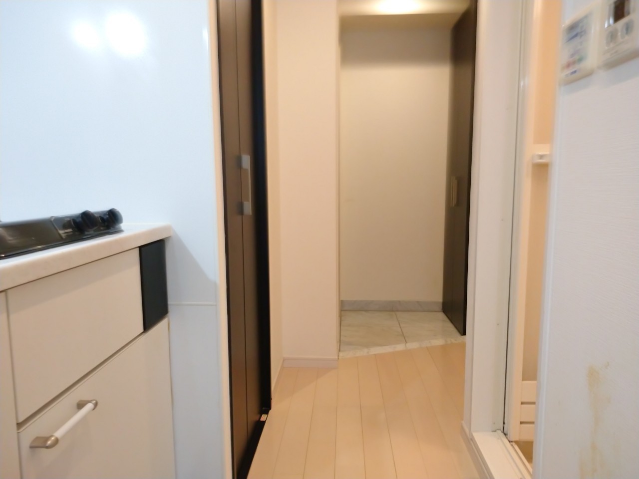 アクアリガーレ西日暮里ウエスト 内観