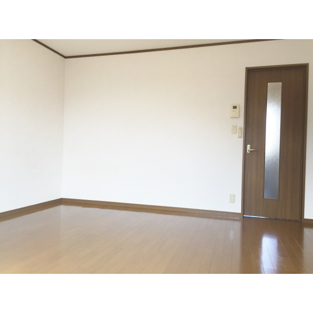 アムール SazemⅢ203号室 内観