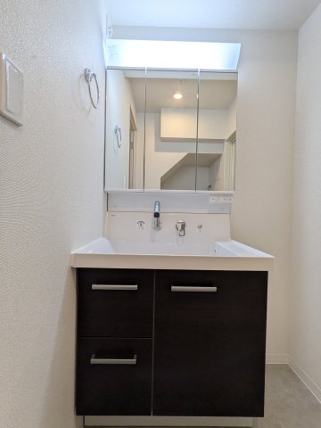 ソラシアレジデンス学芸大学Ⅱ0104号室 洗面