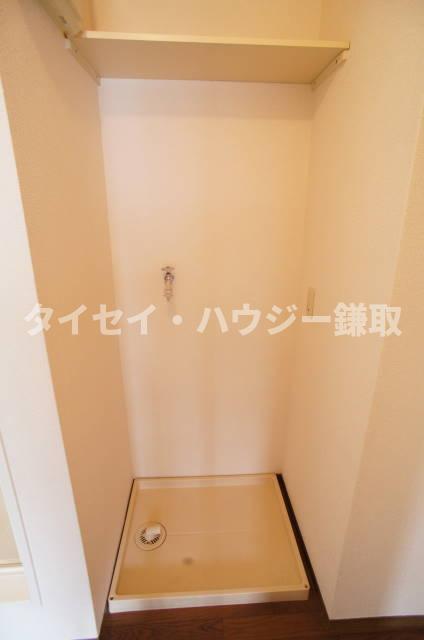 リリーヴィレッジＥ棟E102号室 洗濯機置場です