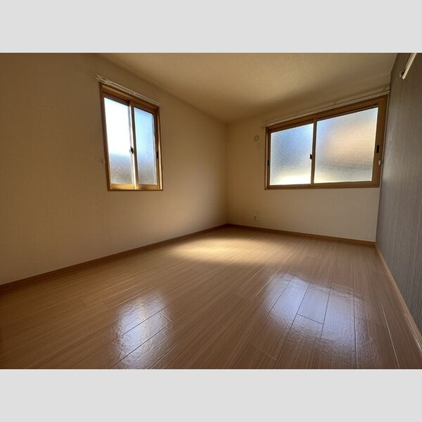 カームヒルズ　ABB105号室 洋室