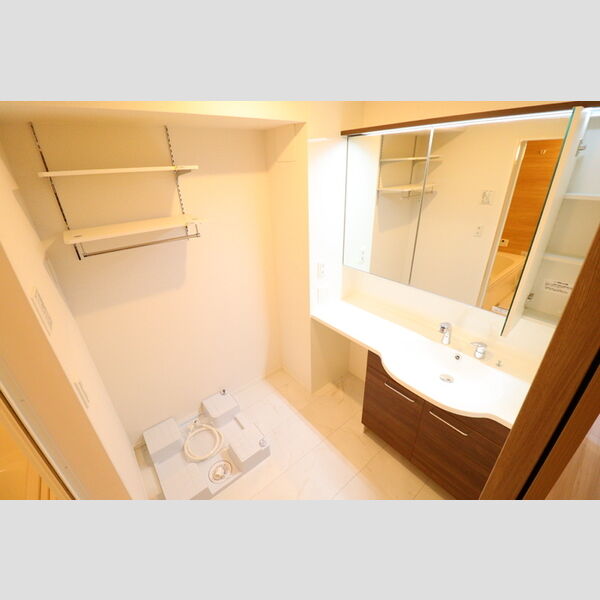 ローレルハイム305号室 洗面脱衣所