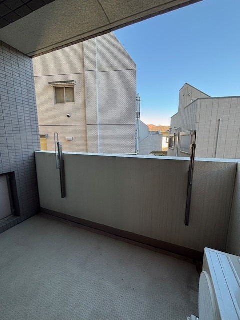 レジディア池尻大橋2階 バルコニー