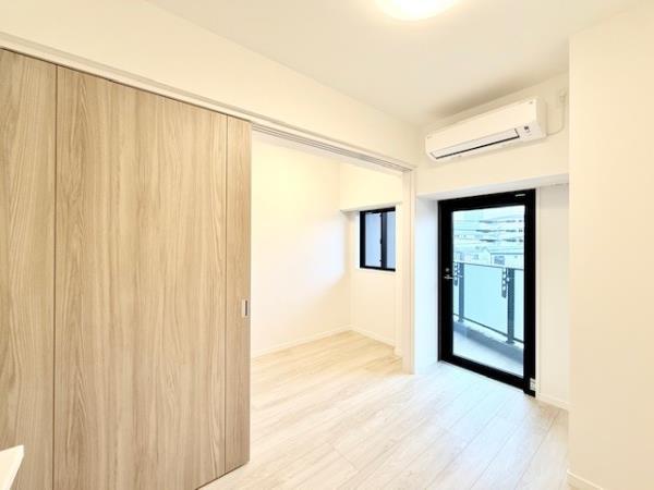 アジールコート町屋4階 リビング