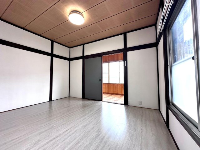 青梅市戸建 2階のお部屋A室（6畳）