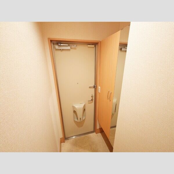 リヴェール 玄関