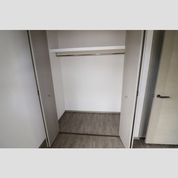 ヴァンベール冨士 物入