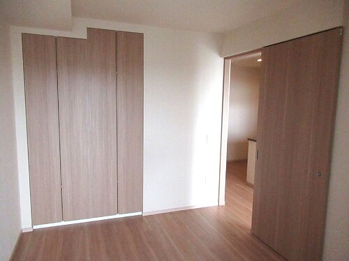 ライオンズタワー柏5階 洋室　※同タイプ別部屋2023年7月撮影