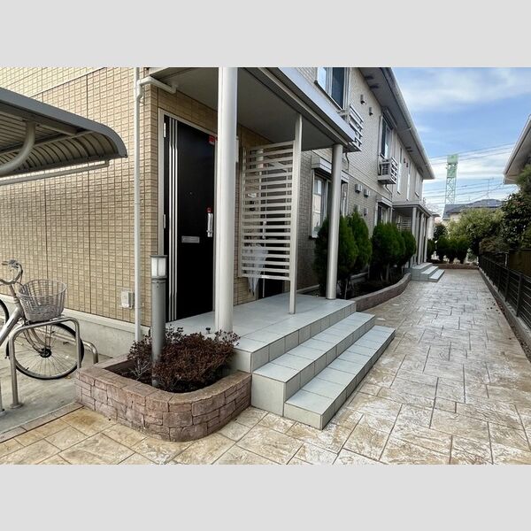 プランドール102号室 敷地内