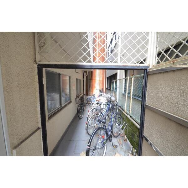 両国アーバンハウス401号室 駐車場