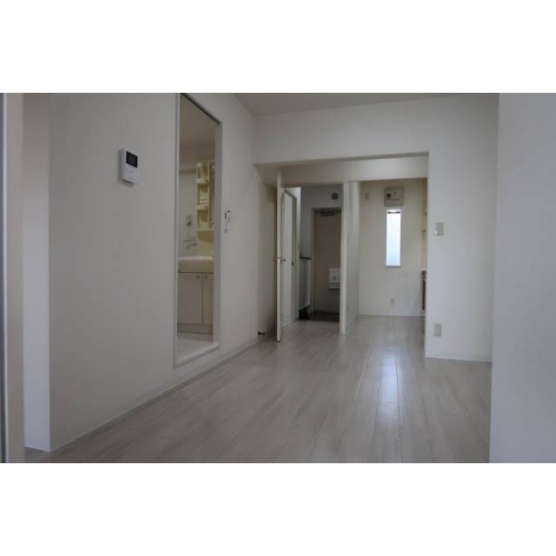 第６パールメゾン海老原3階 ※別部屋写真参照