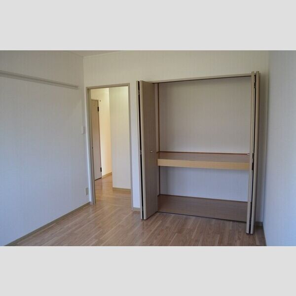 グリーンパーク白旗　A103号室 洋室②(別角度)