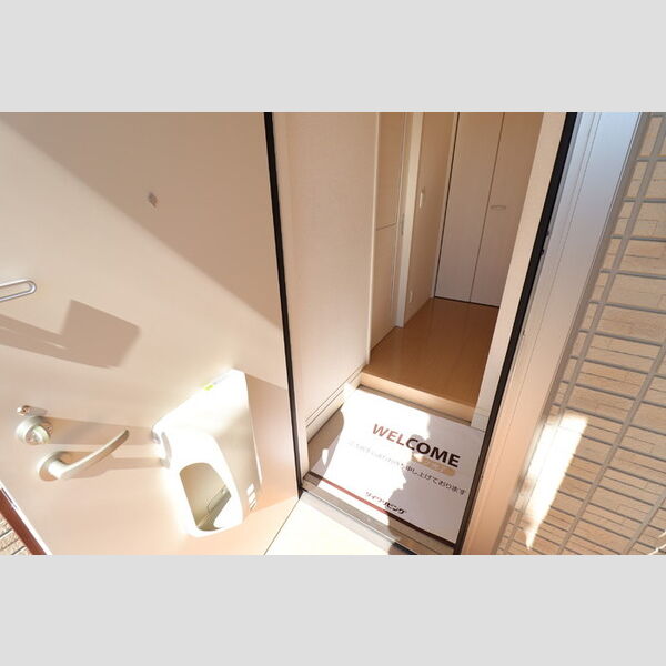 Sing Wood三田102号室 玄関