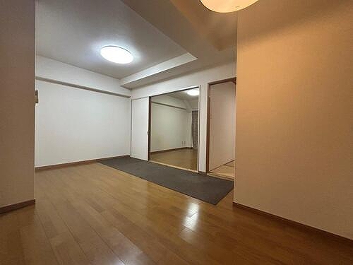 ライオンズマンション多摩永山第３ リビングダイニング９．５畳