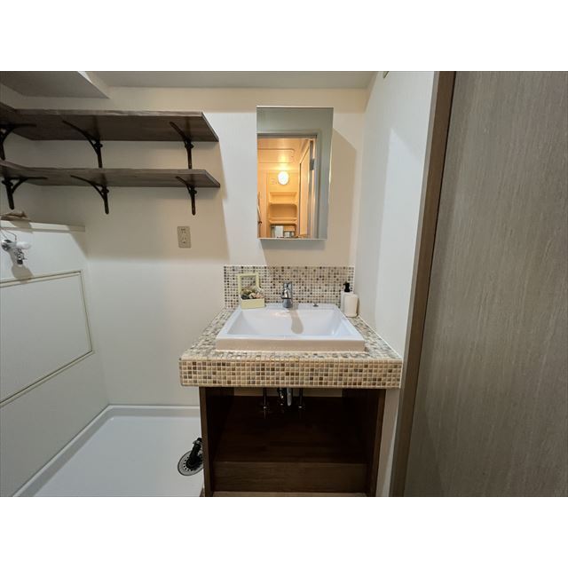 ヴィルヌーブ(Ville Neuve) オシャレな洗面台