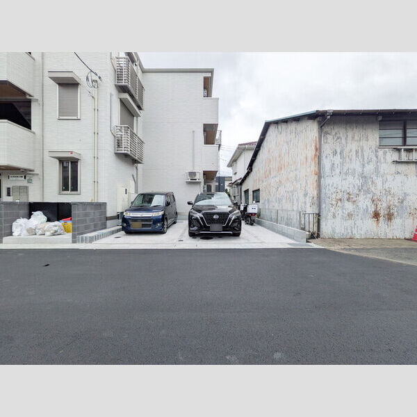 D-ROOM大林 駐車場