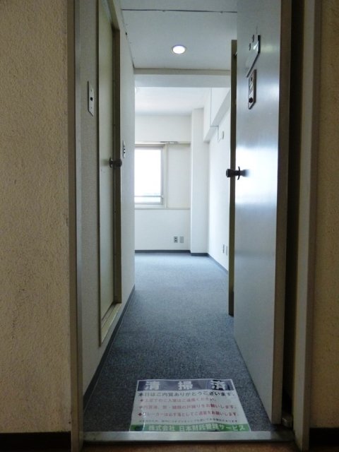 秀和赤坂レジデンシャルホテル3階 玄関