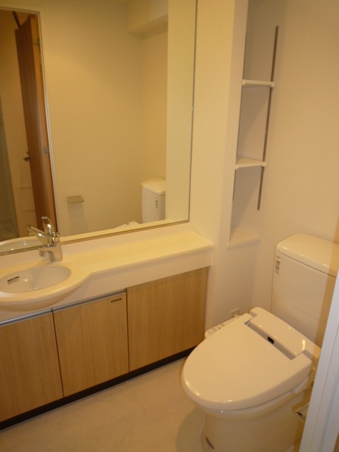 クレイシア新大塚 トイレ