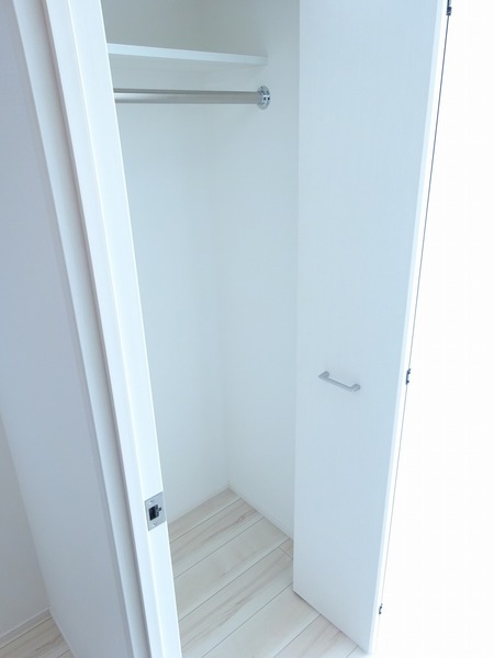 ザ・レジデンス・オブ・トーキョーＳＲ２０504号室 収納