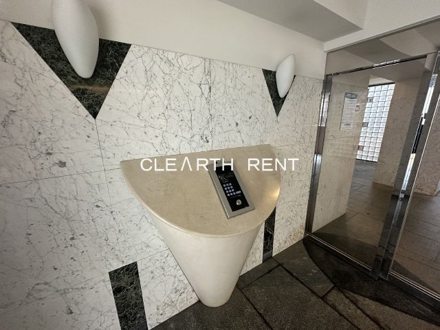 日神パレステージ笹塚第二9階 オートロックの安心セキュリティ