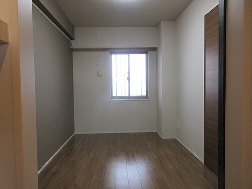 Ｂｒｉｌｌｉａレイクタウンパークサイド15階 洋室　約6.2畳　内装済