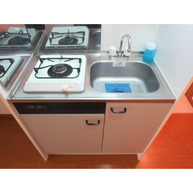 アムール グリーンビレッジⅢ105号室 キッチン