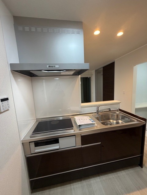 ＣＬＡＩＲＥ　　ＭＵＳＡＳＨＩ101 号室 キッチン