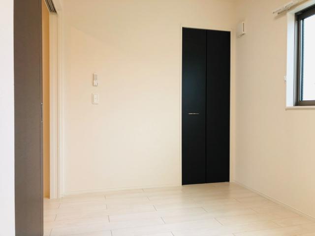 ガーデン 北側洋室