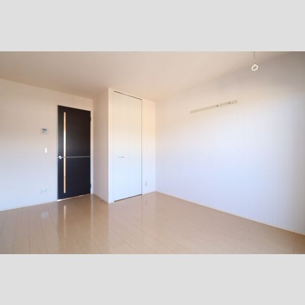 グランドソレイユBaba 洋室