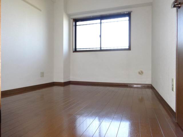 ア・ボートルサンテ西館4階 洋室5.5帖