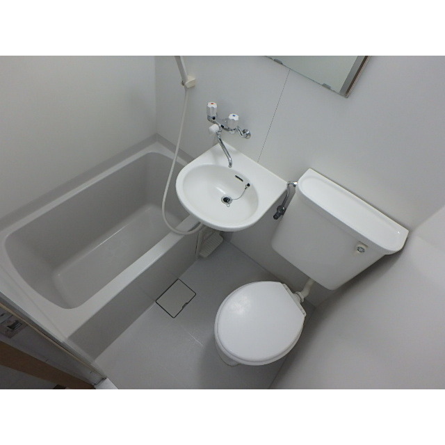 フィールド２５ 内観