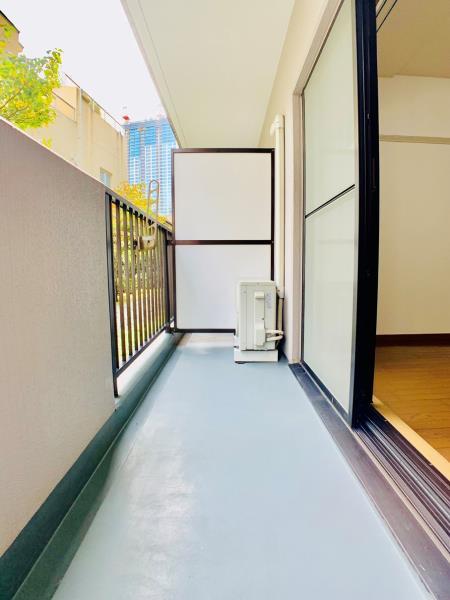 メゾンベール南麻布1階 リビング