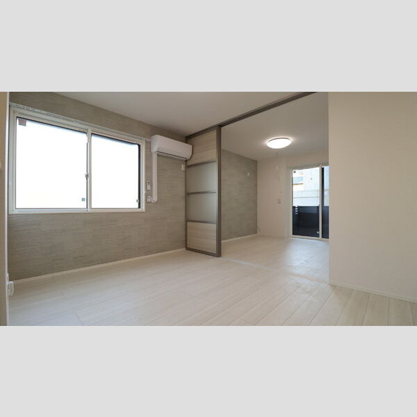 ビーネ北坂戸102号室 LDK