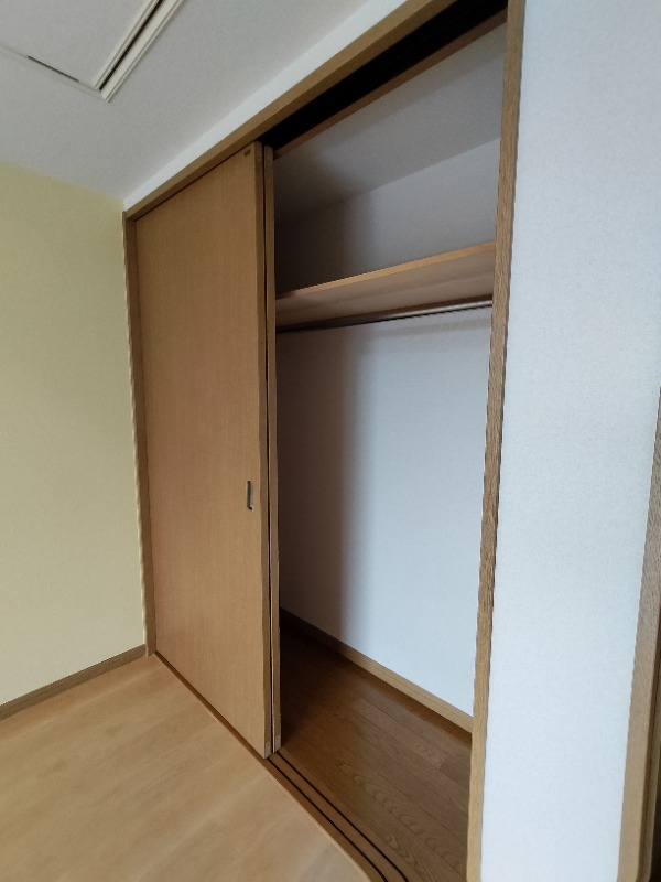 サンヴィアーレ一橋学園2階 収納