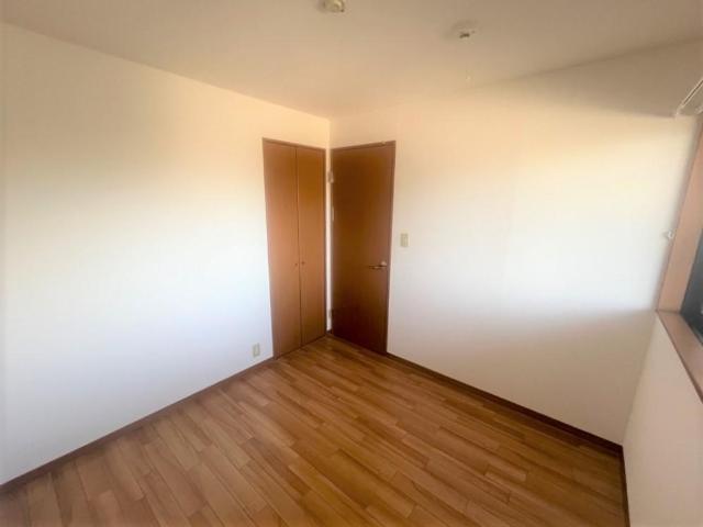 ビエント小机 洋室（イメージ）