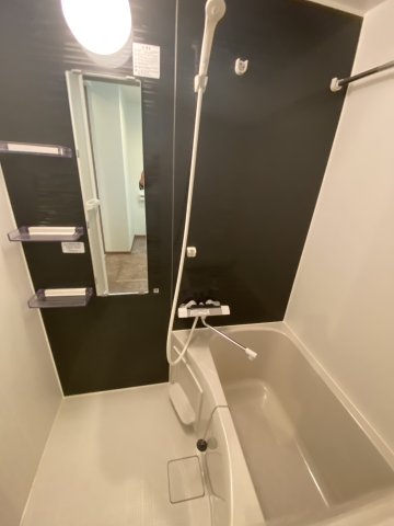 クララ102号室 お風呂